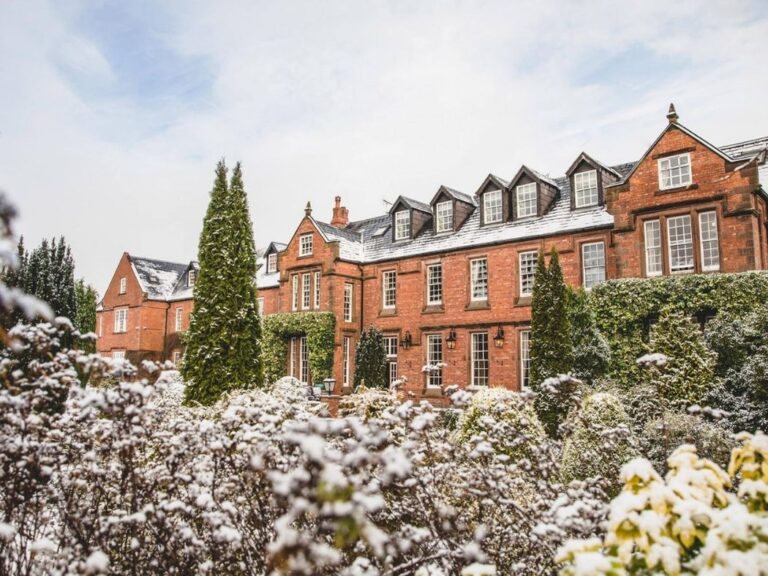 Nunsmere Hall