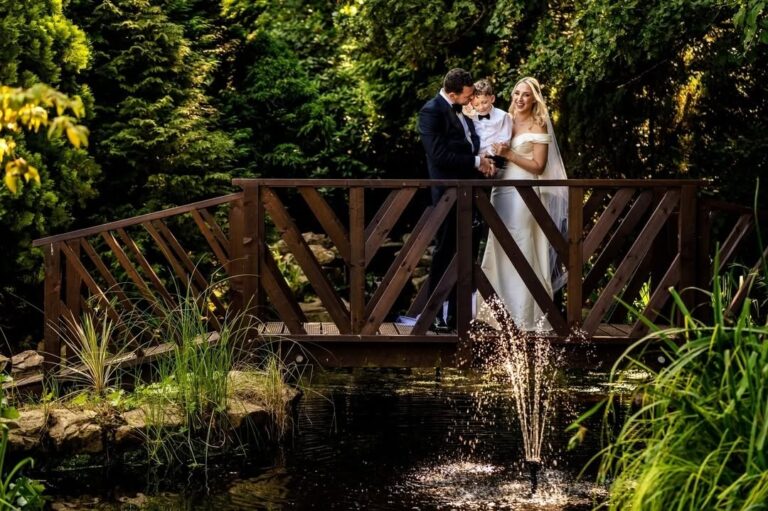 nunsmere hall bridge gardens